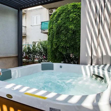 Apartment Luxury Elizabeth Podstrana